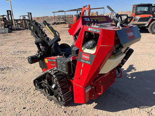 Image of Toro TRX-250 equipment image 4