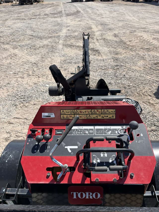 Image of Toro TRX-250 equipment image 4