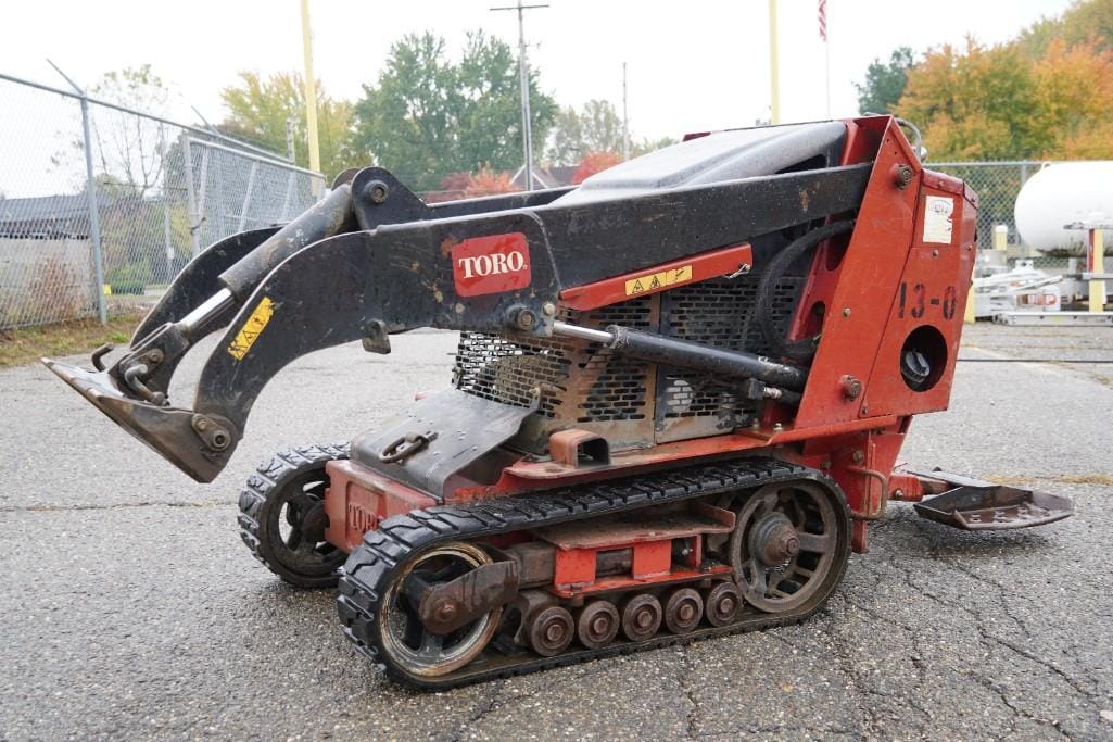 Main image Toro Dingo TX427