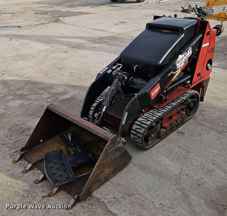 Main image Toro Dingo TX525