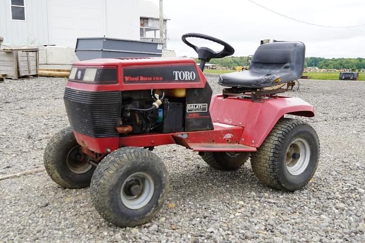 Toro Wheel Horse Equipment Image0