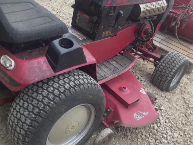 Image of Toro Wheel Horse 520 Hydro equipment image 4