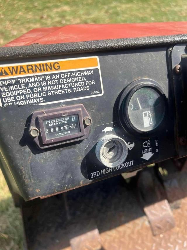 Image of Toro Workman 3100 equipment image 4