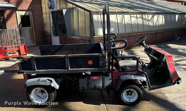 Image of Toro Workman 3200 equipment image 3