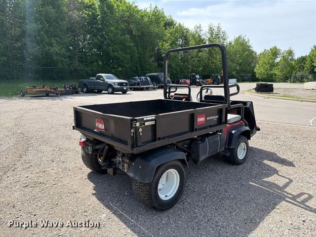 Image of Toro Workman 3200 equipment image 4