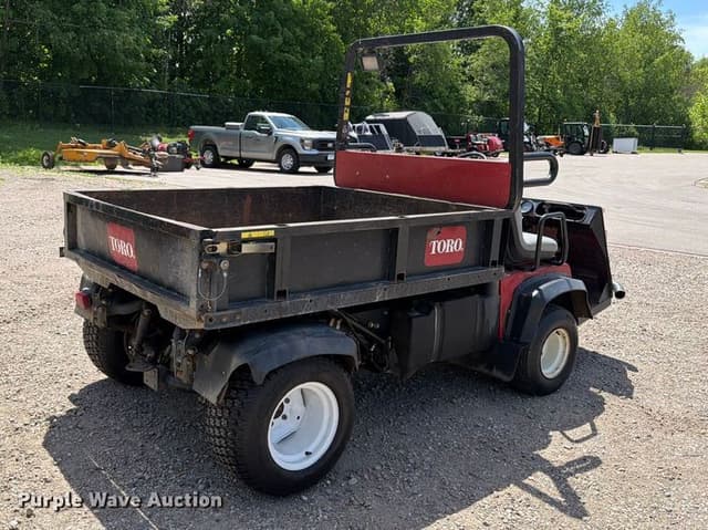 Image of Toro Workman 3200 equipment image 4