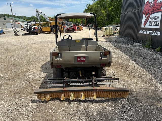 Image of Toro Workman equipment image 2