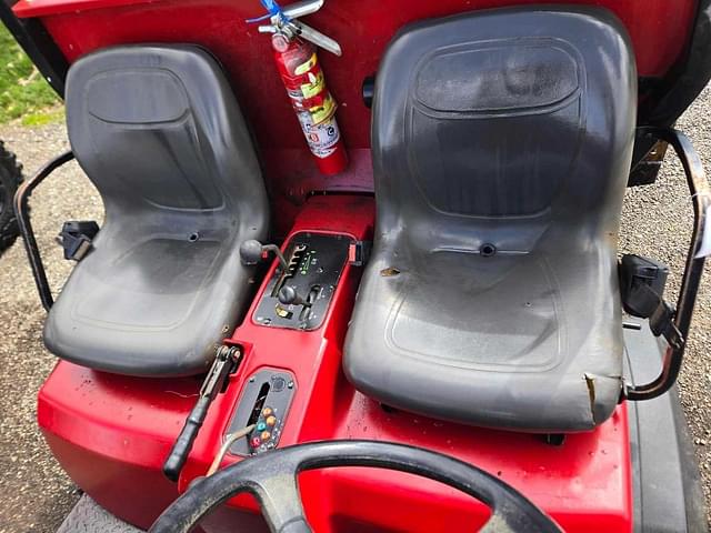 Image of Toro Workman HDX Auto equipment image 2