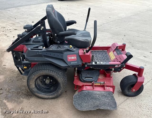 Image of Toro Z Master 2000 equipment image 3