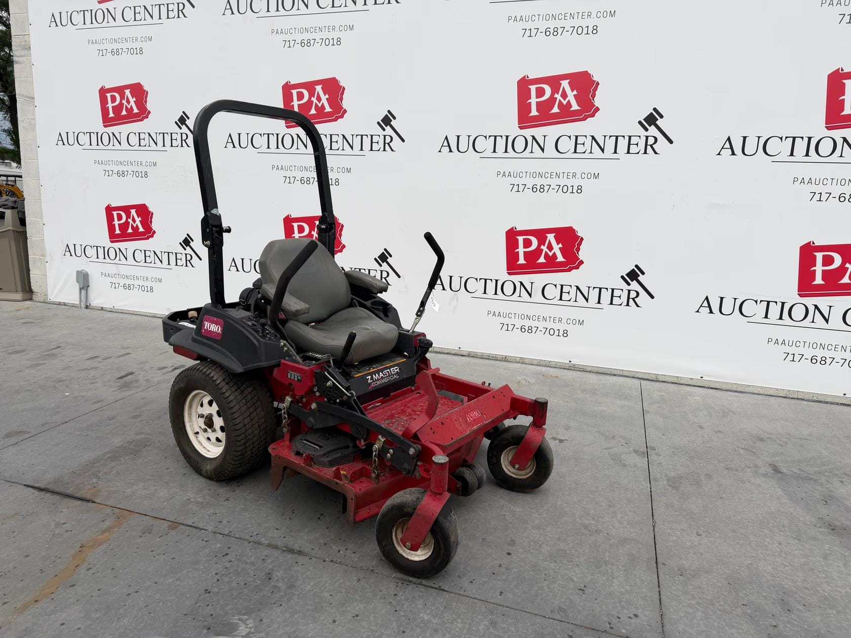 Toro 74952 Equipment Image0