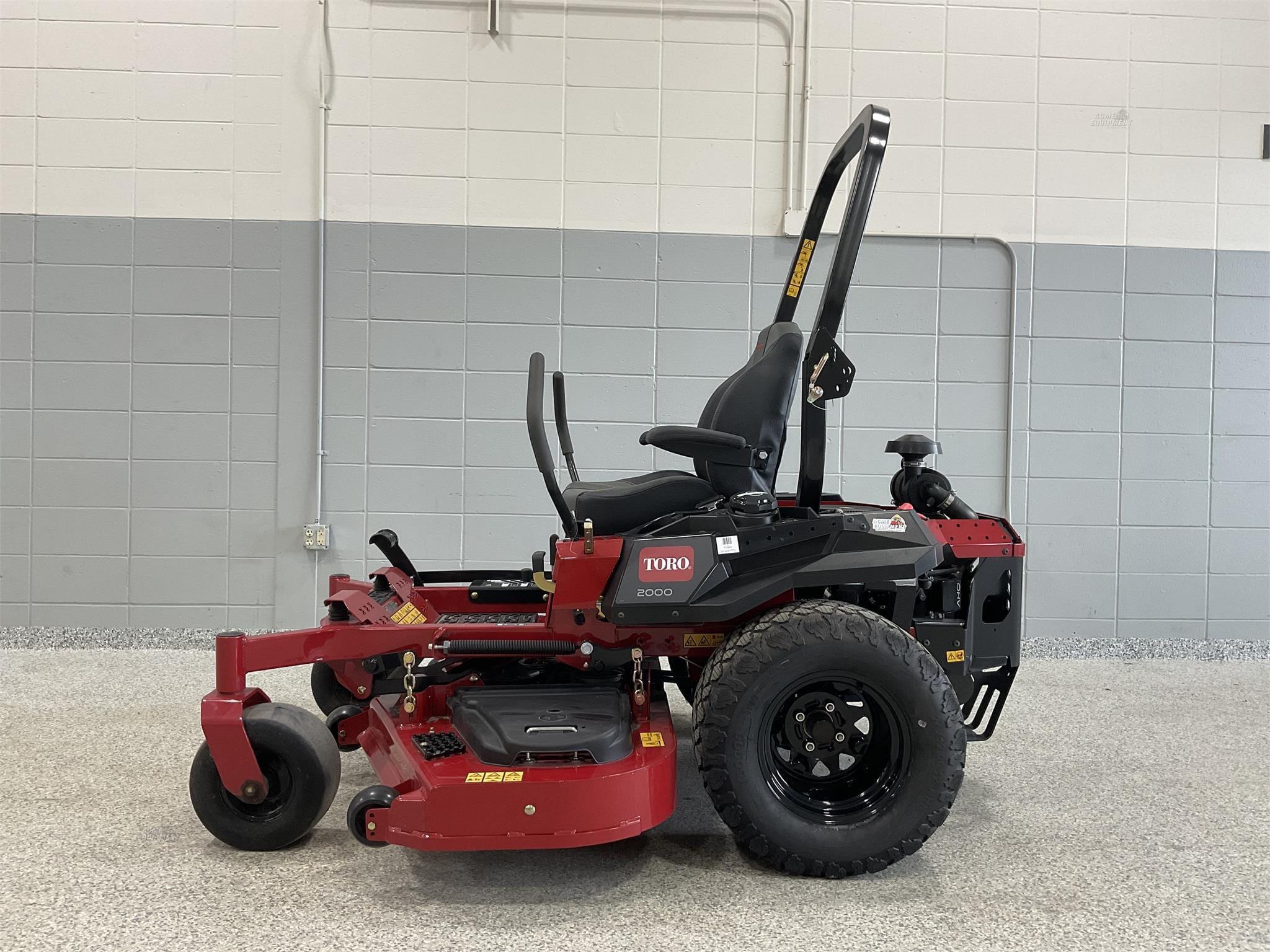 Toro Z Master 2000 Equipment Image0