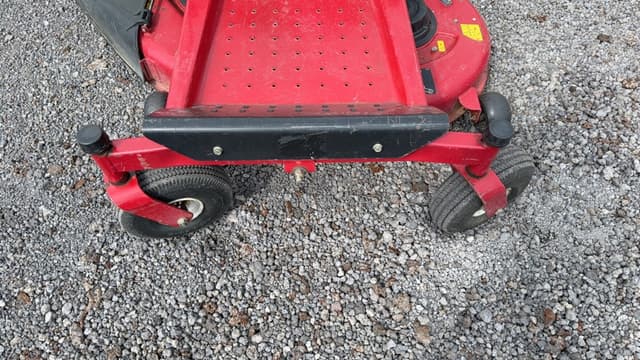 Image of Toro Z4200 equipment image 3