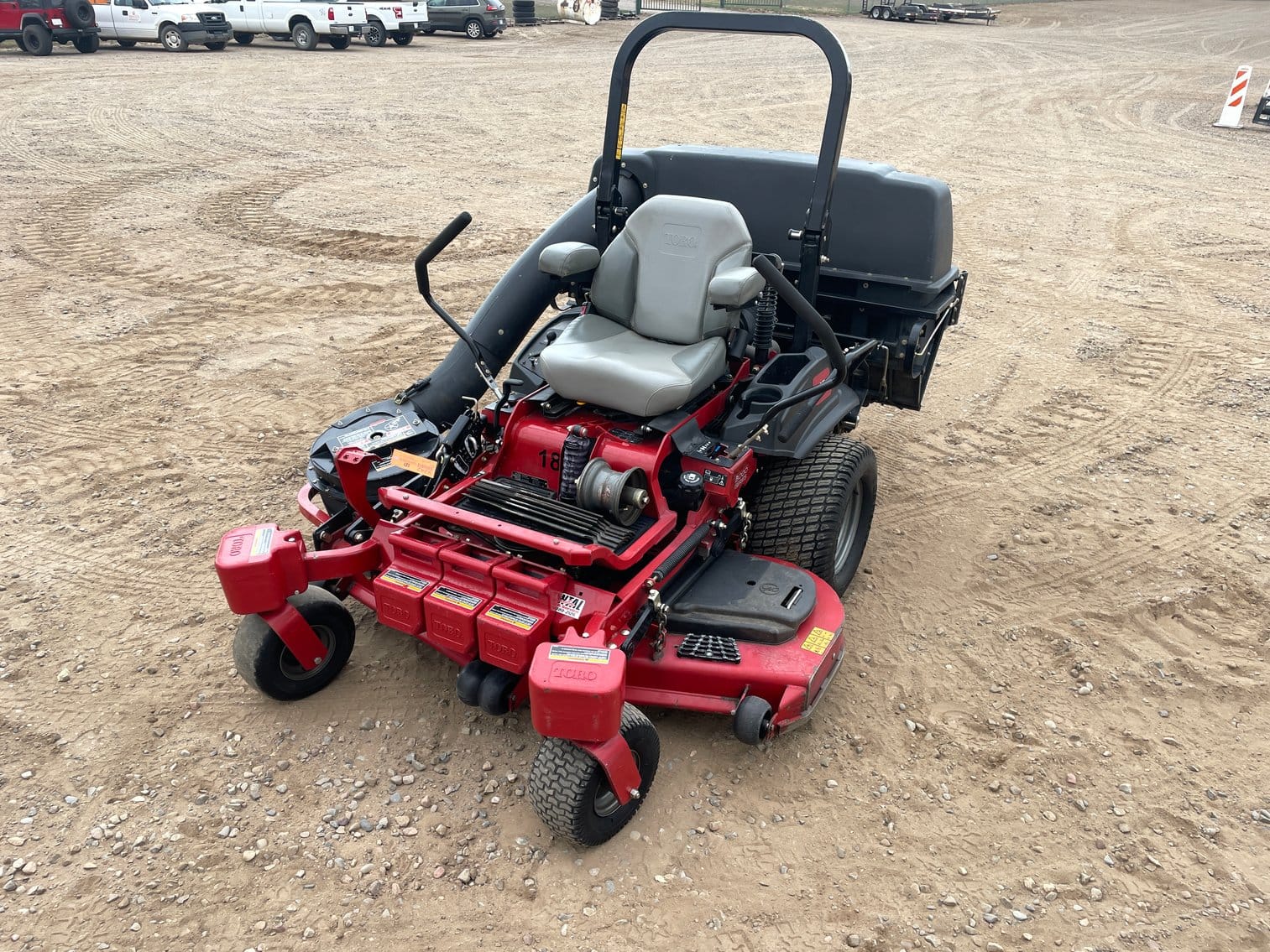 Toro 3000 Equipment Image0