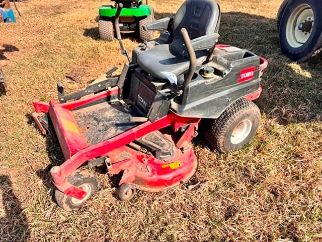 Toro Titan Equipment Image0