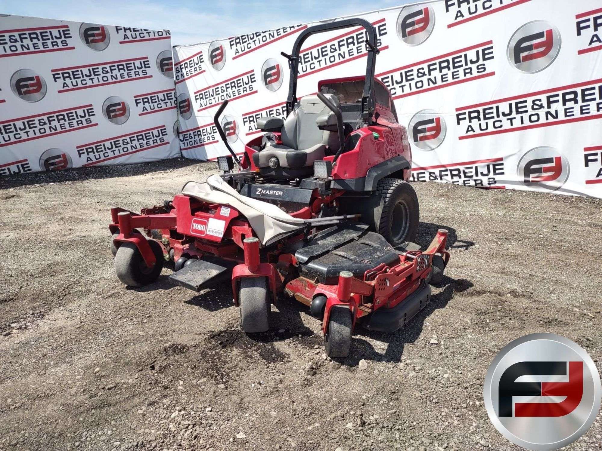 Toro Z Master Equipment Image0