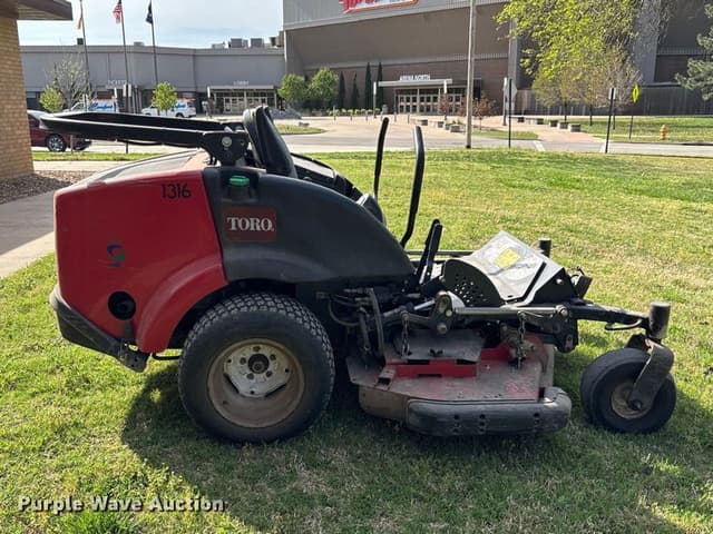 Image of Toro ZTR equipment image 3