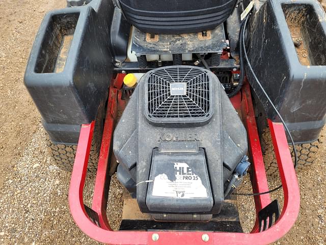 Image of Toro Titan ZX6000 equipment image 4