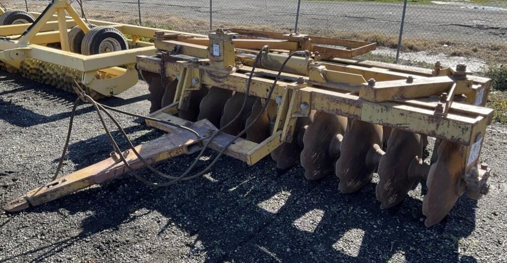 Main image Towner 700