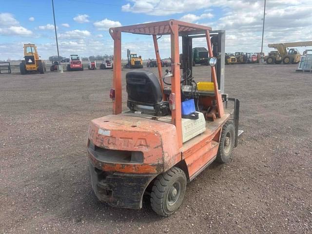 Image of Toyota 3FGL25 equipment image 3