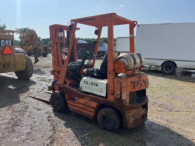Image of Toyota 42-4FGC20 equipment image 1
