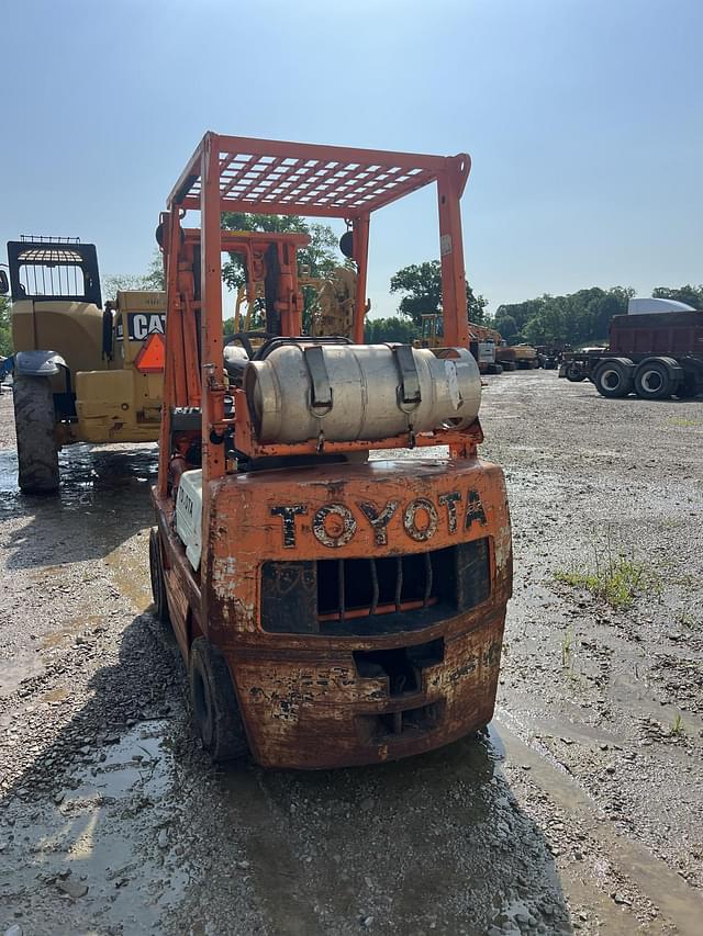 Image of Toyota 42-4FGC20 equipment image 2