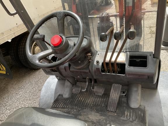 Image of Toyota 42-6FGU25 equipment image 4