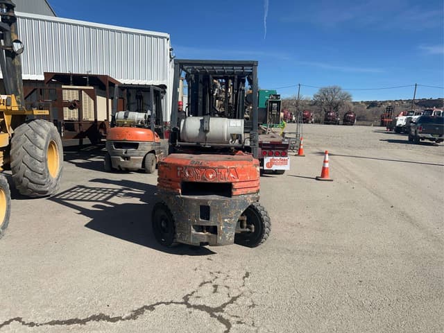 Image of Toyota 42-6FG25 equipment image 3