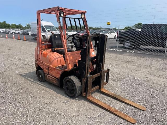 Image of Toyota 42-6FGCU25 equipment image 3