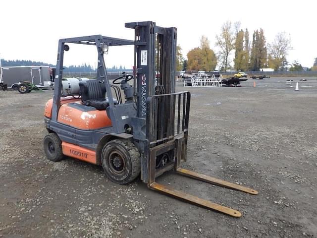 Image of Toyota 42-6FGU25 equipment image 1