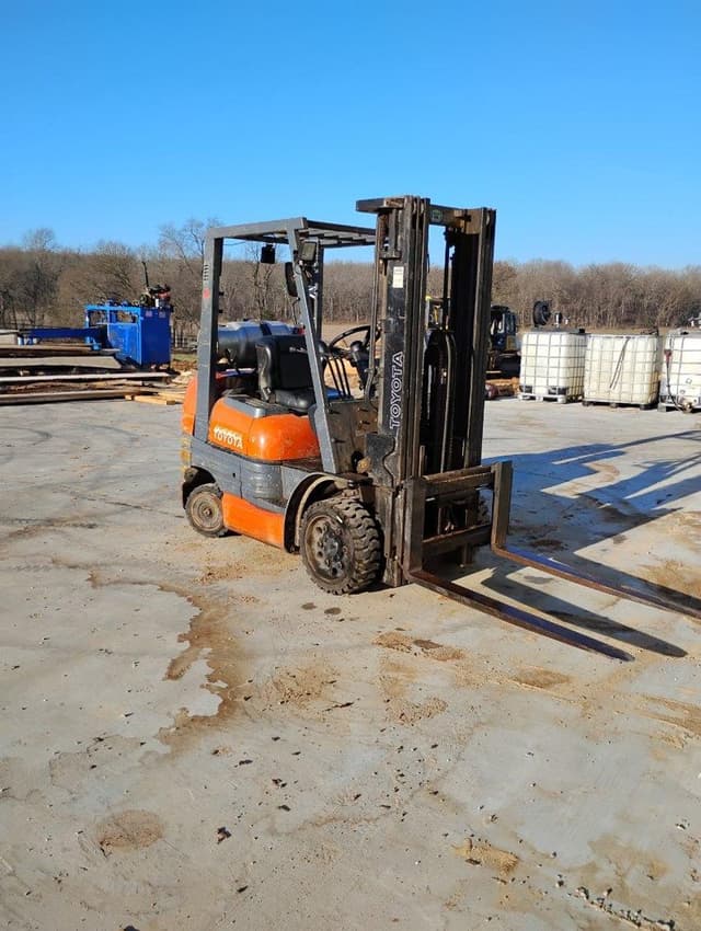 Image of Toyota 426FGCU25 equipment image 4