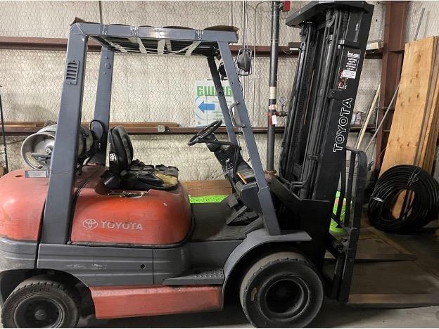 Image of Toyota 6FGU25 equipment image 3