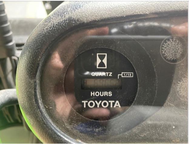 Image of Toyota 6FGU25 equipment image 1