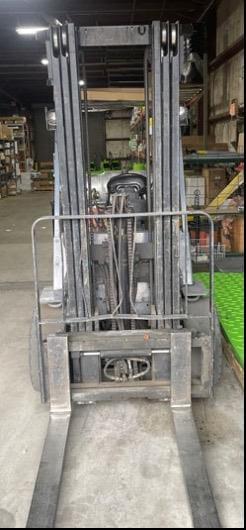 Image of Toyota 6FGU25 equipment image 2