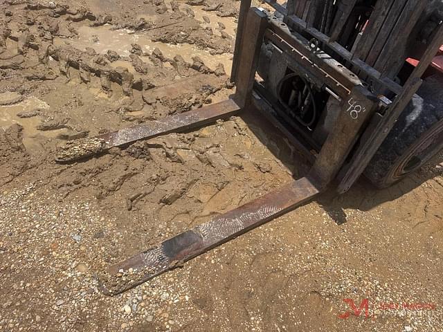 Image of Toyota 7FGU32 equipment image 4
