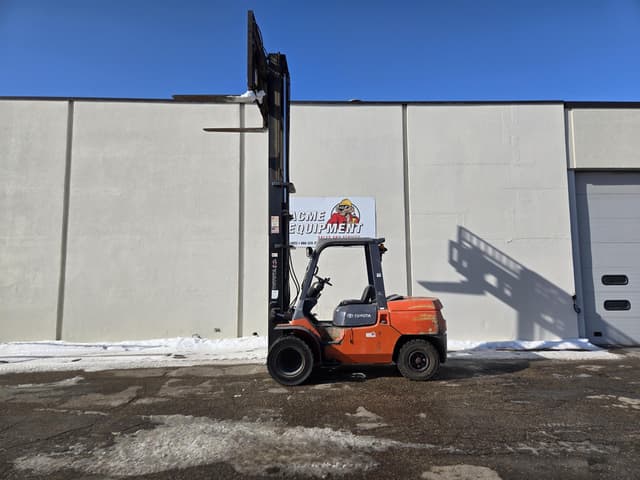 Image of Toyota 7FDAU50 equipment image 1