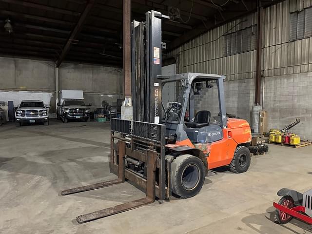 Image of Toyota 7FDAU50 equipment image 2