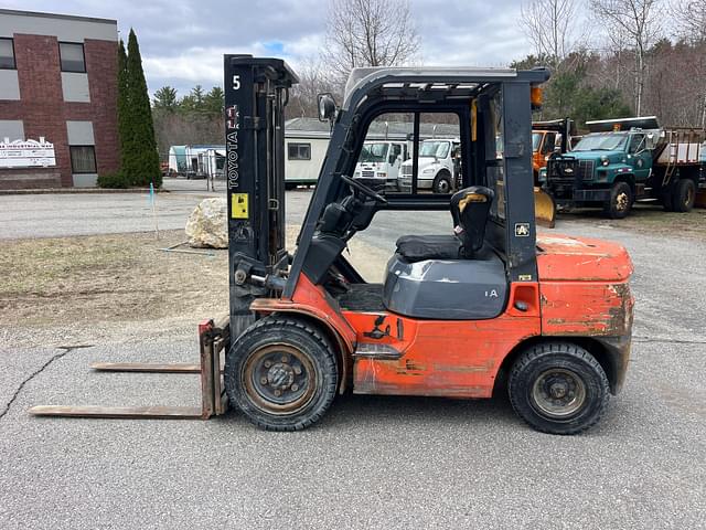 Image of Toyota 7FDU32 equipment image 1