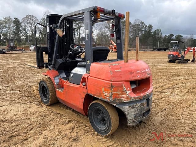 Image of Toyota 7FDU35 equipment image 2