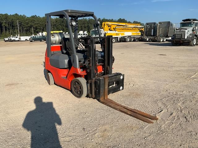 Image of Toyota 7FGCU20   equipment image 2