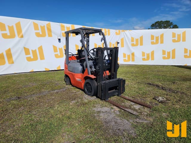 Image of Toyota 7FGCU20   equipment image 2