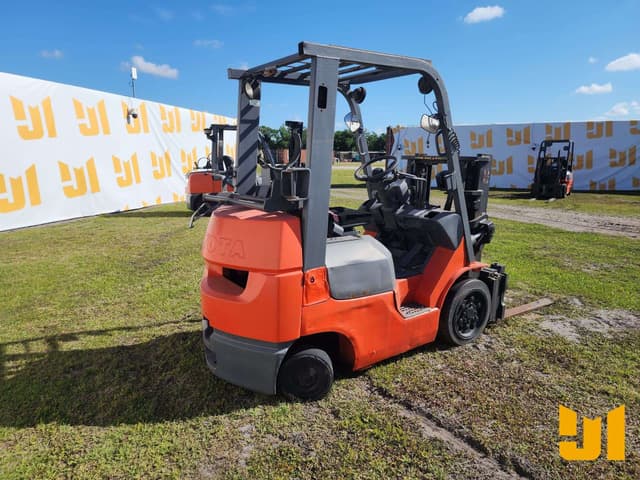 Image of Toyota 7FGCU20   equipment image 4