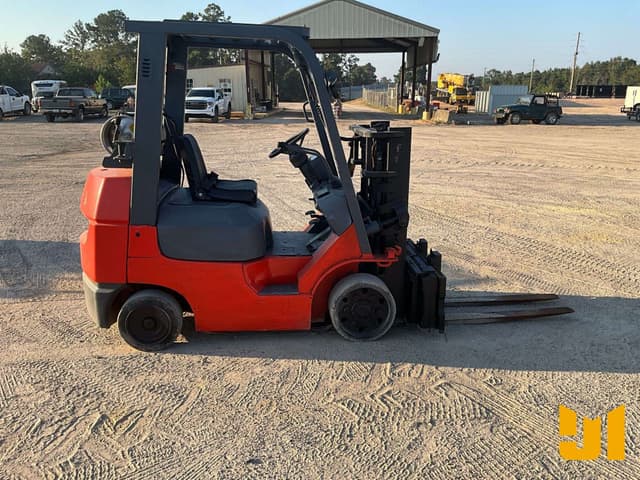 Image of Toyota 7FGCU25 equipment image 3