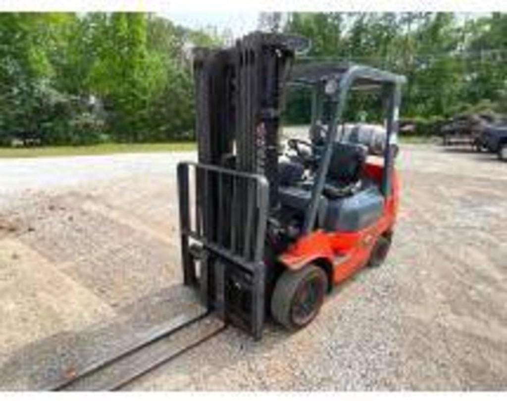 2018 Toyota 7FGCU25 Equipment Image0