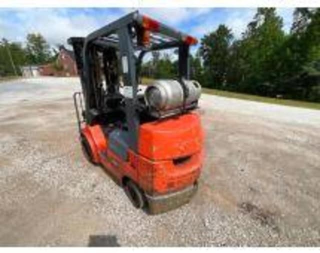 Image of Toyota 7FGCU25 equipment image 4