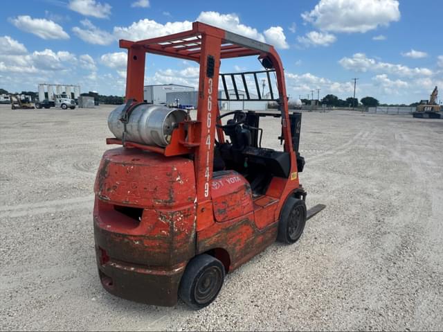 Image of Toyota 7FGCU25 equipment image 4