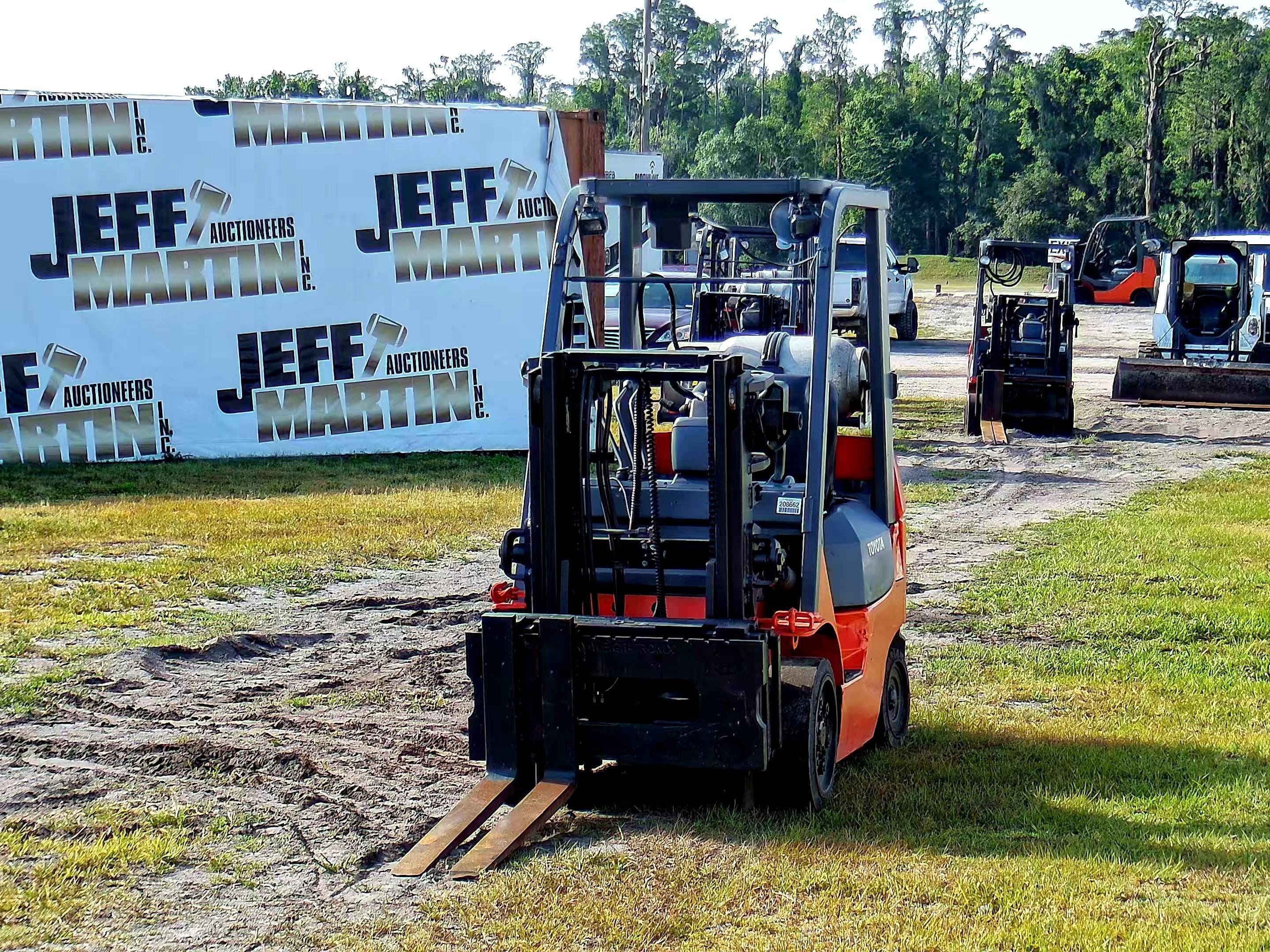 Main image Toyota 7FGCU25