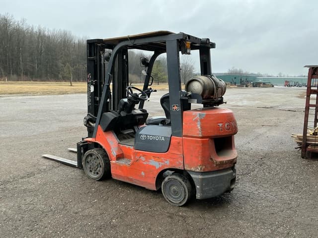 Image of Toyota 7FGCU25 equipment image 2