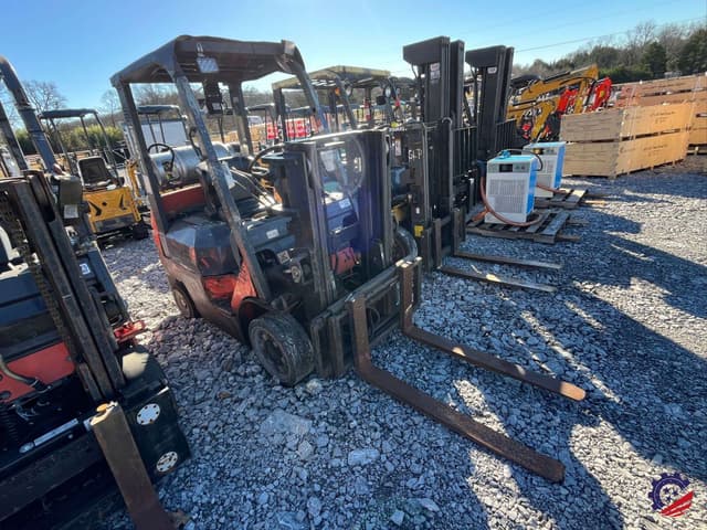 Image of Toyota 7FGCU25 equipment image 4