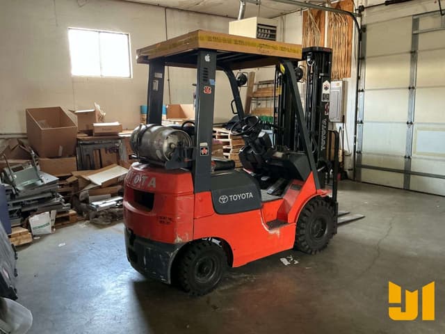 Image of Toyota 7FGU15 equipment image 1