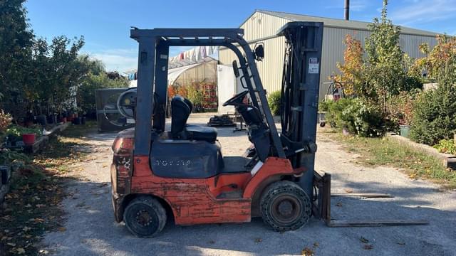 Image of Toyota 7FGU15 equipment image 2